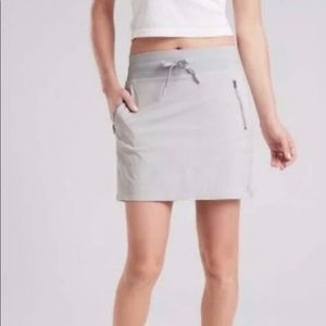 Athleta skirt